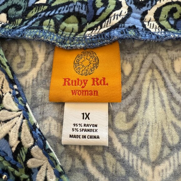 Ruby Rd. Womens Medallion 3/4 Sleeve Knit Top 1X - Picture 3 of 8